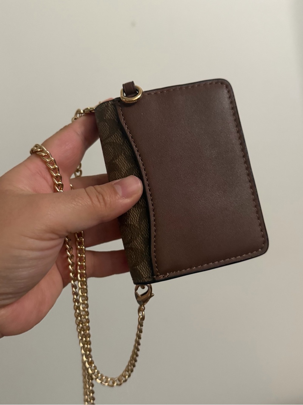 Coach Wallet on a Chain in Signature Canvas - Picture 7 of 9